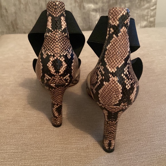 Cole Haan Grand Series cross-cross stiletto - Picture 6 of 10